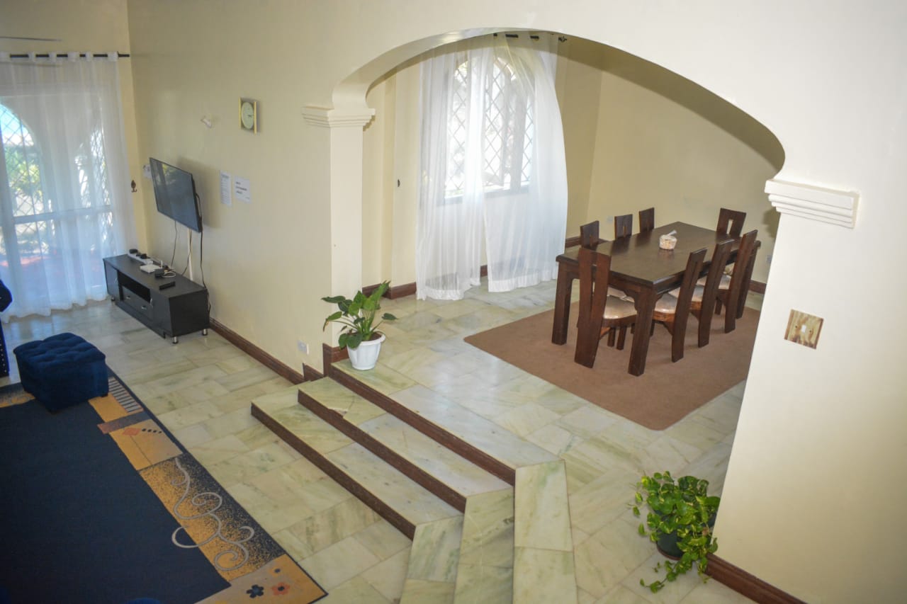 Five Bedroom Air bnb