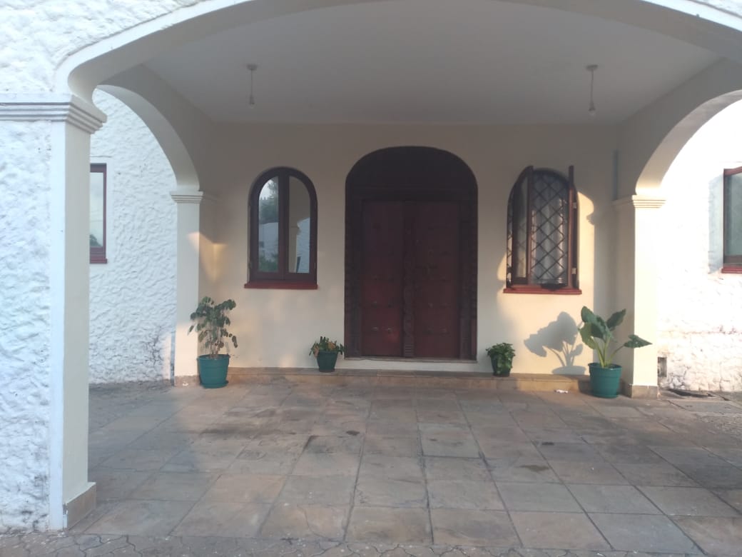 Five Bedroom Air bnb